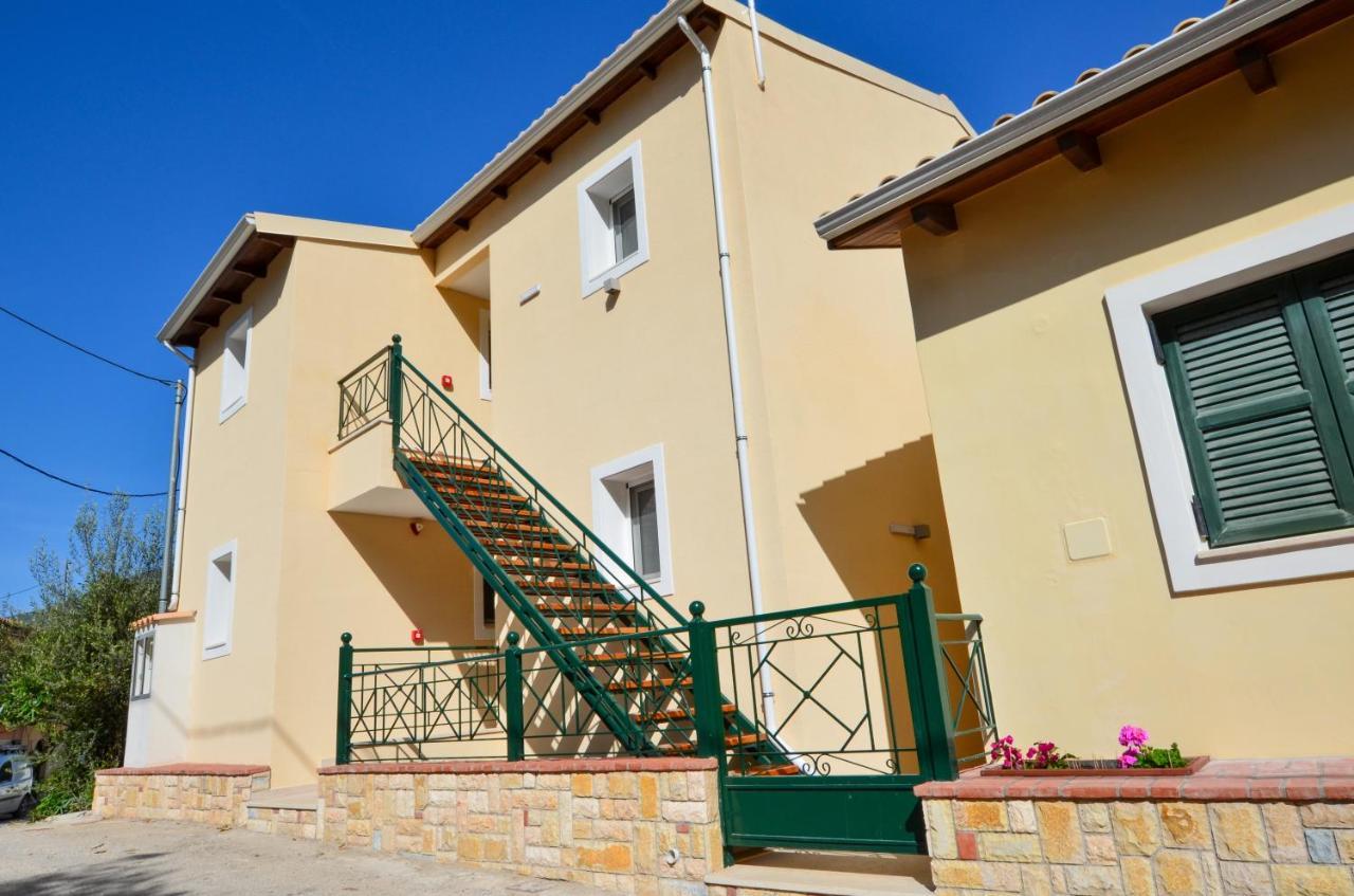 Meltemi Studios Vasilikí Exterior foto